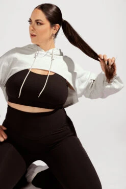 Cloud Shruggie - White Heather