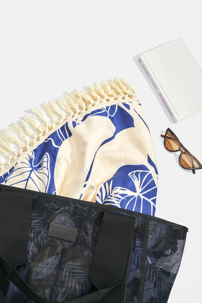 Big Beach Carryall Bag - Midnight Palm - Image 11