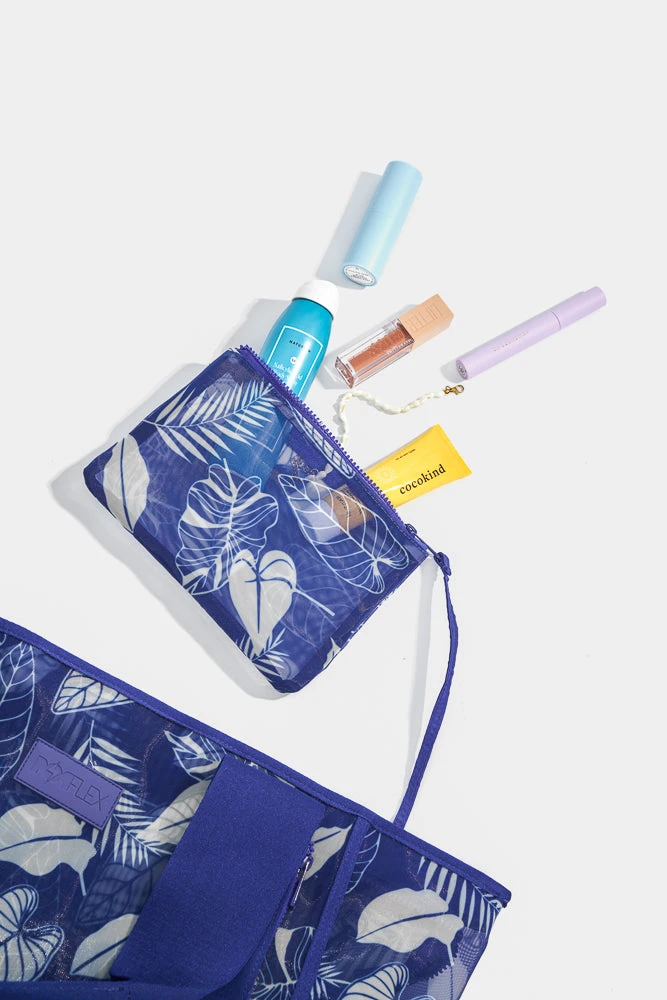 Big Beach Carryall Bag - Blue Palm - Image 11