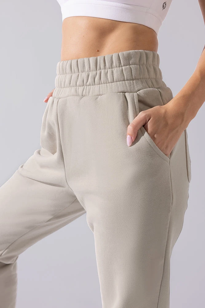 Cloud Rollover Sweatpant - Seashell - Image 8