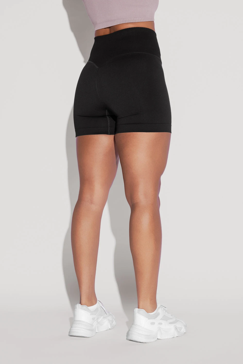 Supersculpt™ Seamless Midi Shorts - Black - Image 9
