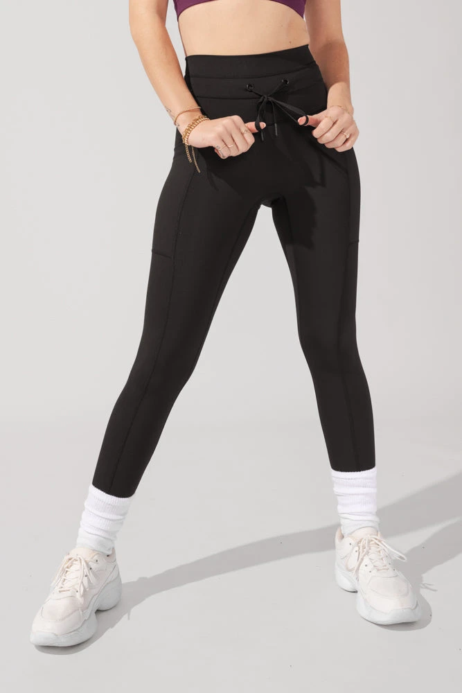 Cargo Leggings With Pockets - Black - Image 3
