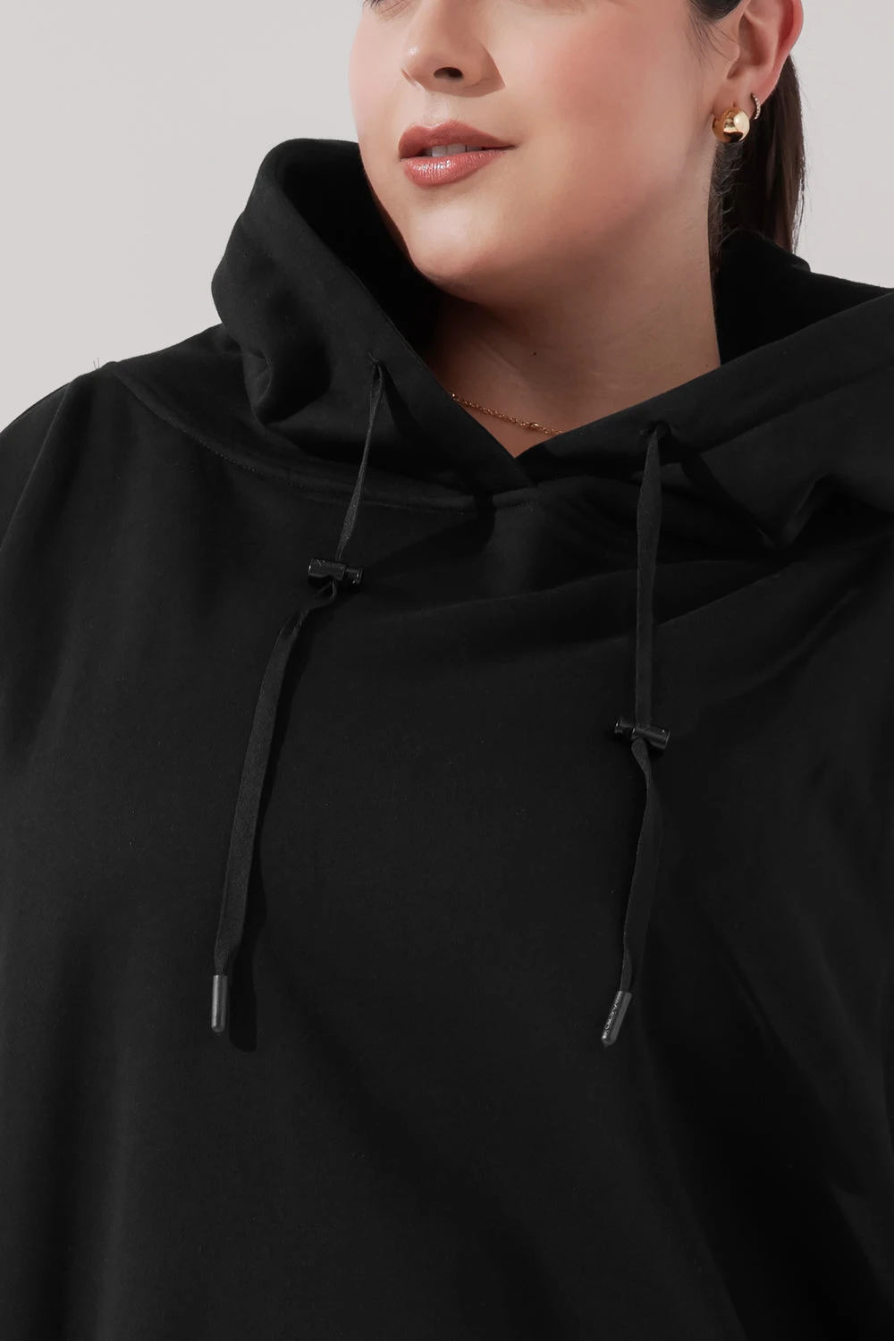Long Cloud Hoodie - Black - Image 2