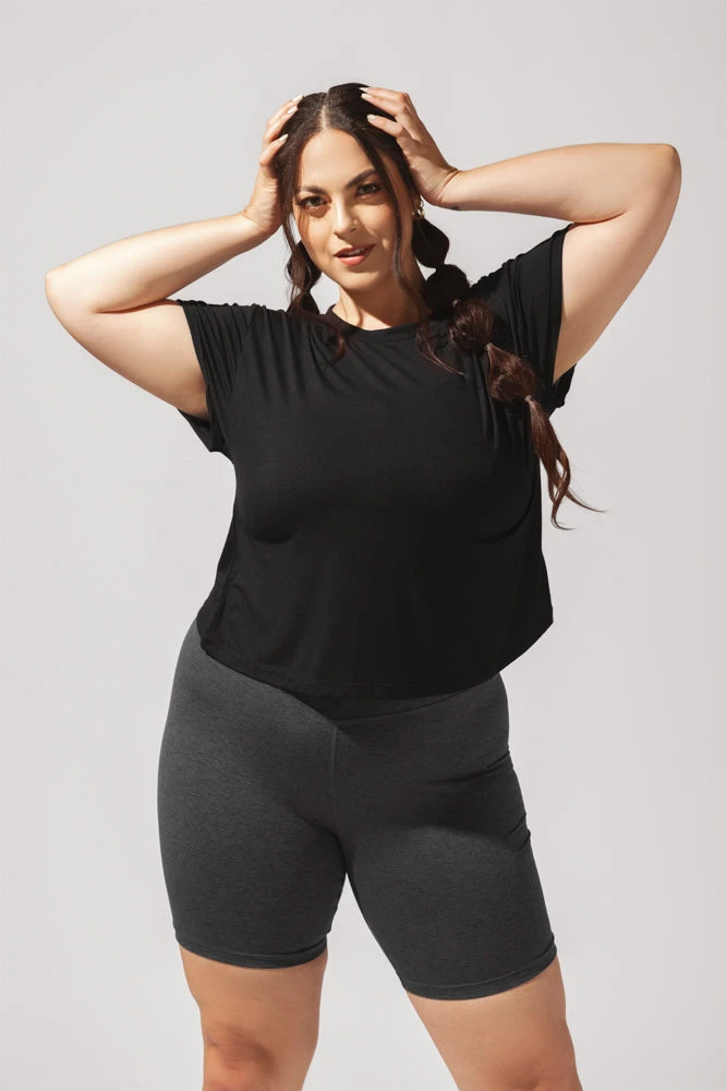 The Perfect Tee - Black - Image 8