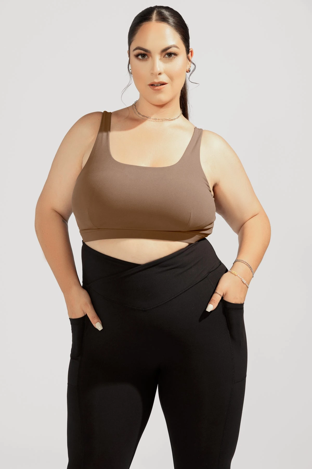 Crisscross Hourglass® Leggings With Pockets - Black - Image 3