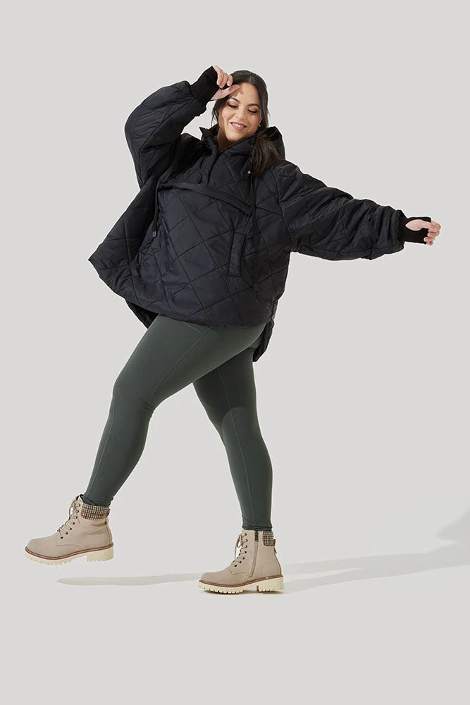 Pillow Packable Puffer Jacket - Black - Image 4