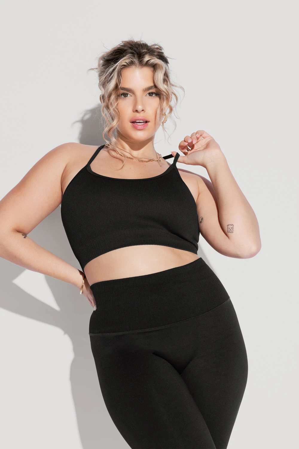 What's The Scoop Seamless Bra - Black - Image 8