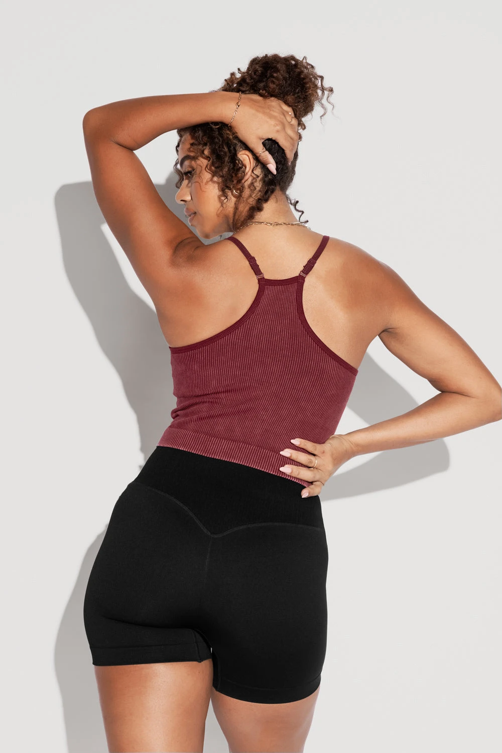 What's The Scoop Seamless Crop Tank - Garnet - Image 7